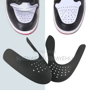 Sneaker Crease Protector