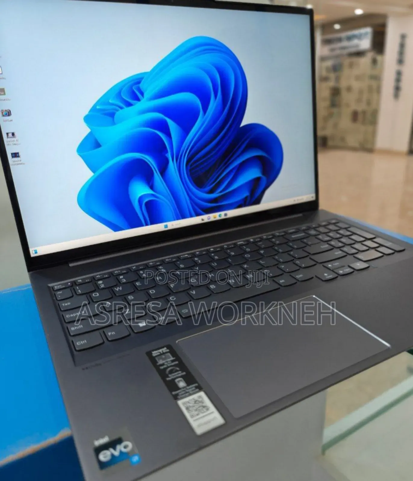 New Laptop Lenovo ThinkPad Yoga 32GB Intel Core i7 SSD 1T