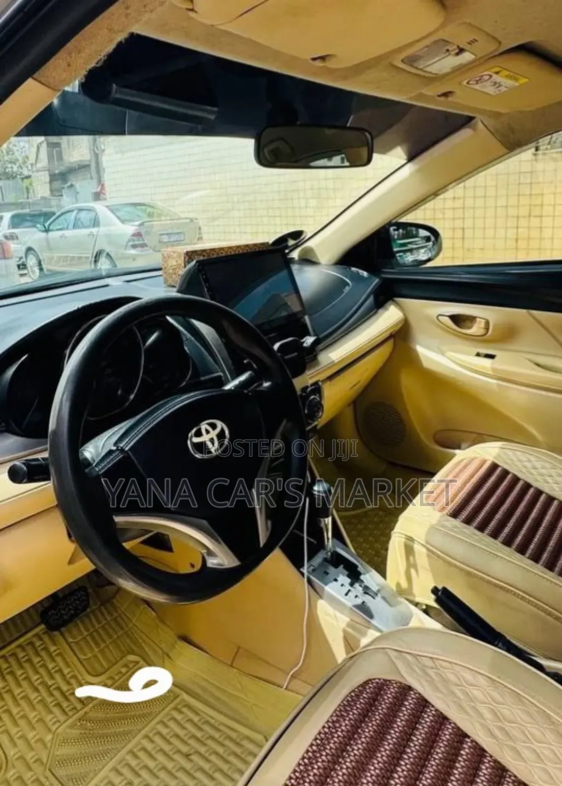 Toyota Yaris 2015 White