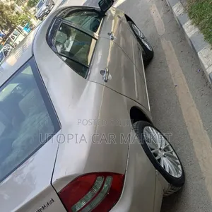 Toyota Corolla 2003 Gold