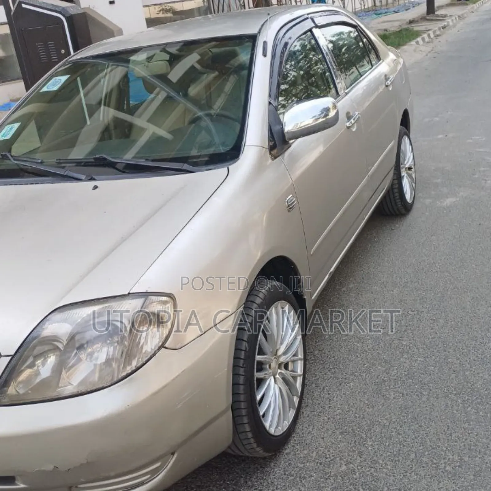 Toyota Corolla 2003 Gold