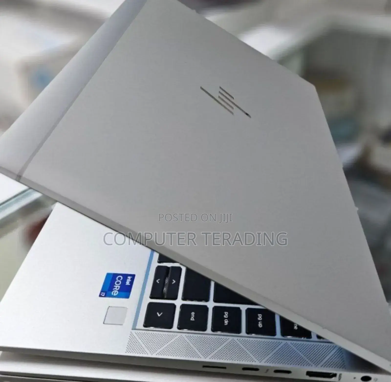 New Laptop HP EliteBook 830 G8 16GB Intel Core i7 SSD 512GB