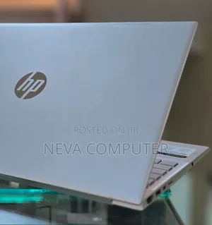 New Laptop HP Pavilion 15 8GB Intel Core i5 SSD 512GB