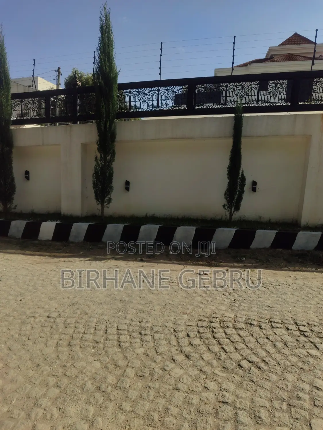 17bdrm House in G+2 House, Bole for sale