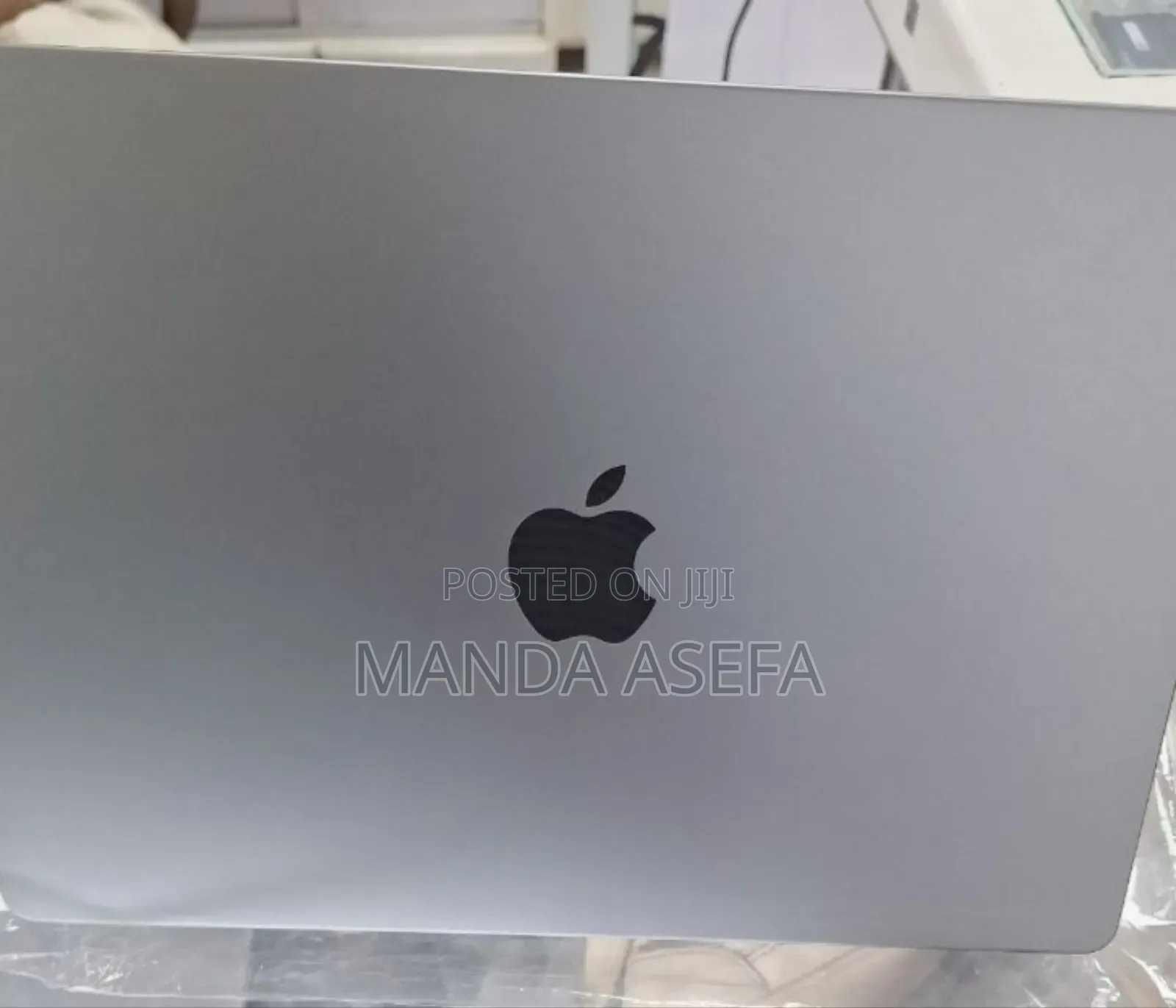 New Laptop Apple MacBook Pro M1 32GB Apple M1 Pro SSD 512GB