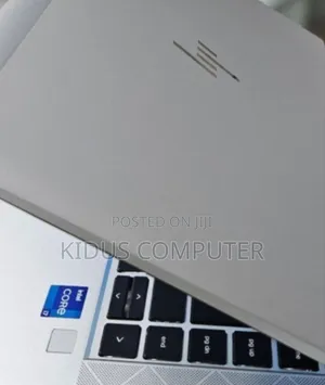 New Laptop HP EliteBook 830 G8 16GB Intel Core i7 SSD 512GB