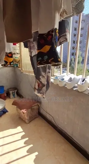 Furnished 3bdrm Condo in 4.2 ባንክ ያለበት ከነ እዳው, Yeka for sale