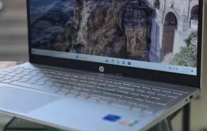 New Laptop HP Pavilion 15 8GB Intel Core i5 SSD 512GB