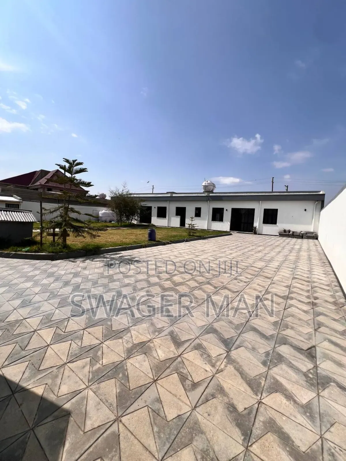 Furnished 5bdrm Villa in ለገ ጣፎ Ccd, Yeka for sale