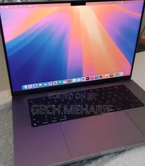 New Laptop Apple MacBook Pro 2021 M1 64GB Apple M1 Max SSD 1T