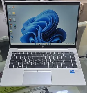 New Laptop HP EliteBook 840 G8 16GB Intel Core i5 SSD 512GB