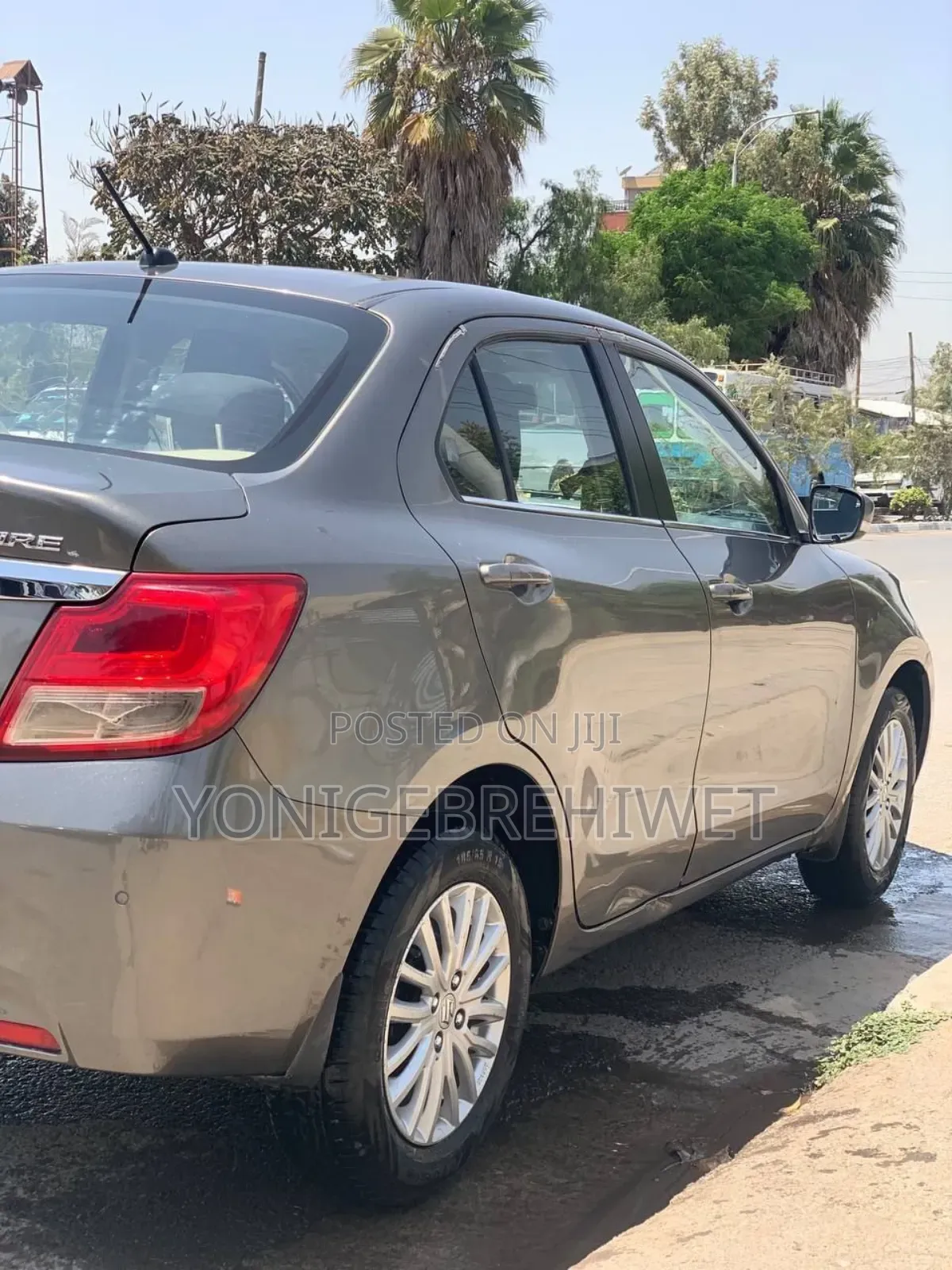 Suzuki Dzire 2022 Silver