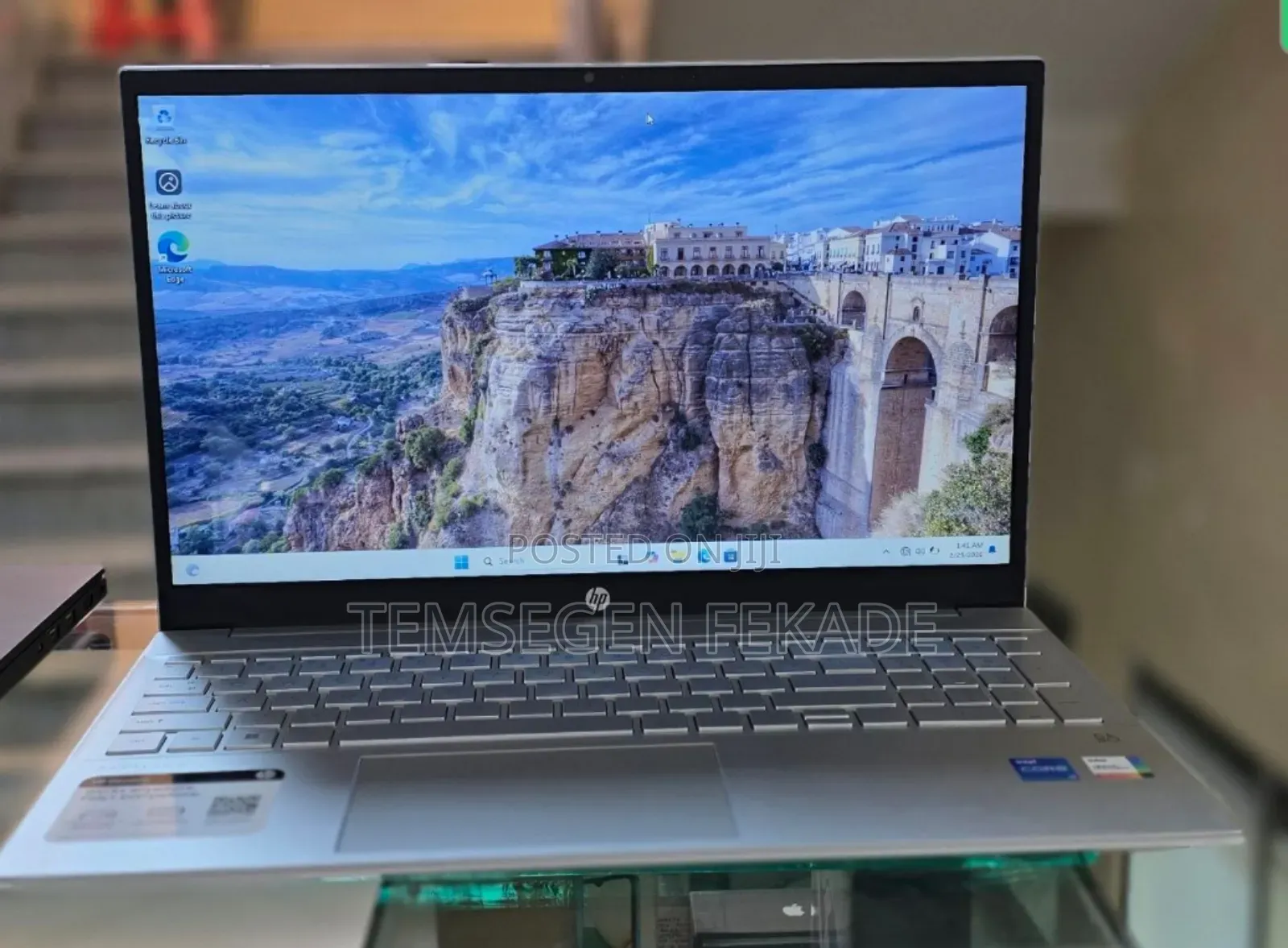 New Laptop HP Pavilion 15 8GB Intel Core i5 SSD 512GB