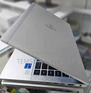 New Laptop HP EliteBook 830 G8 16GB Intel Core i7 SSD 512GB