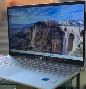 New Laptop HP Pavilion 15 8GB Intel Core i5 SSD 512GB