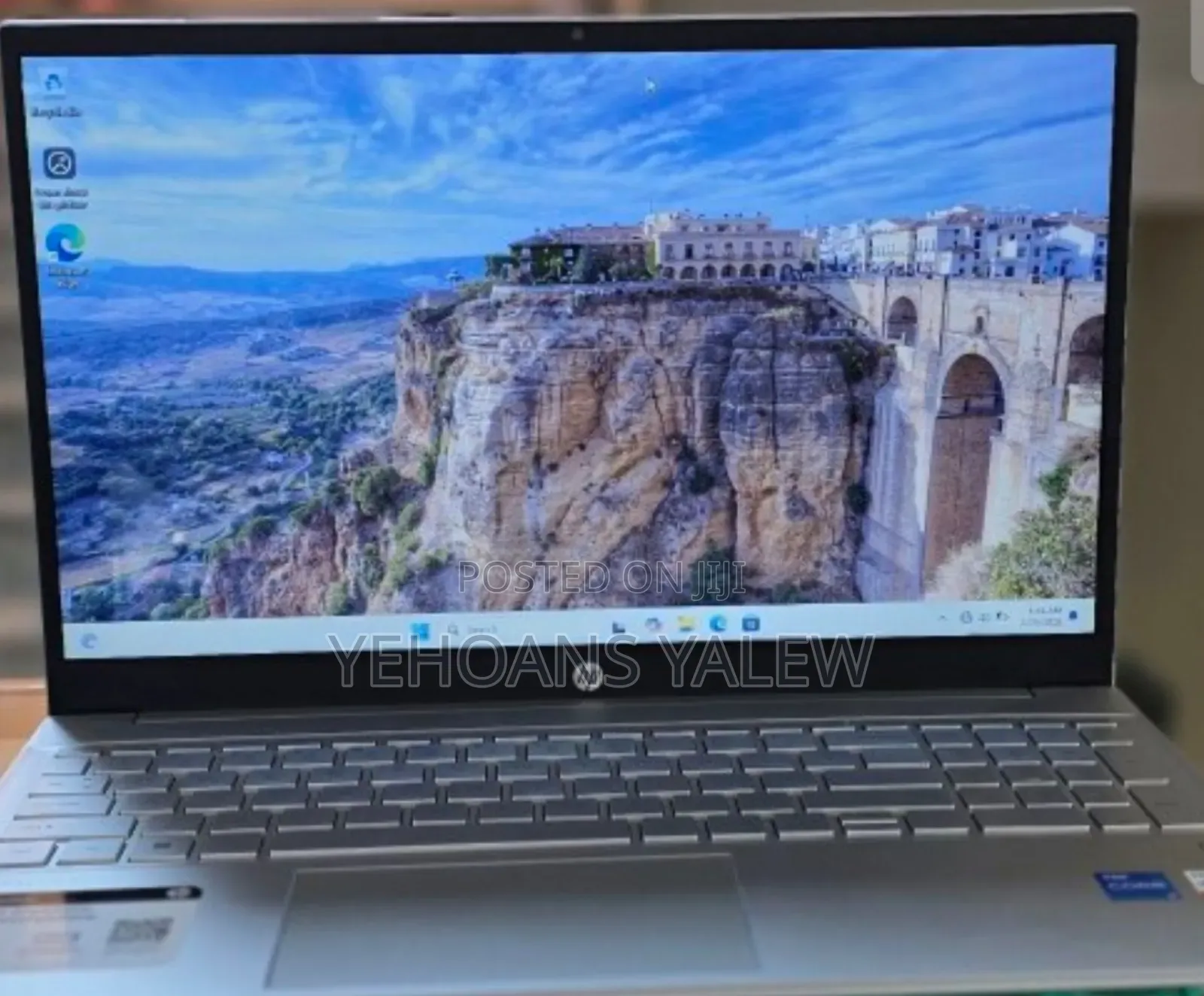 New Laptop HP Pavilion 15 8GB Intel Core i5 SSD 512GB