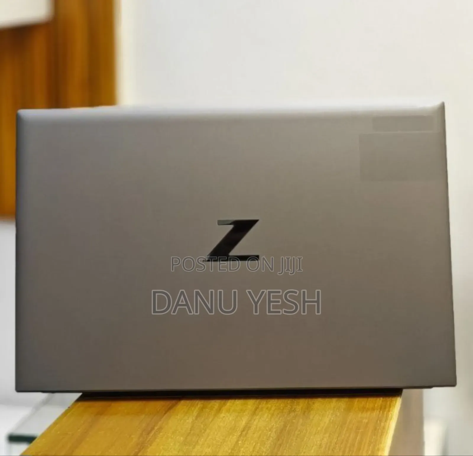 New Laptop HP ZBook Firefly 15 G7 16GB Intel Core i7 SSD 512GB