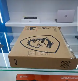 New Laptop MSI Cyborg 15 16GB Intel Core i7 SSD 1T