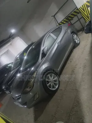 Hyundai Avante 2015 Gray