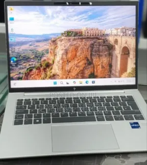 New Laptop HP EliteBook 1040 16GB Intel Core i7 SSD 512GB