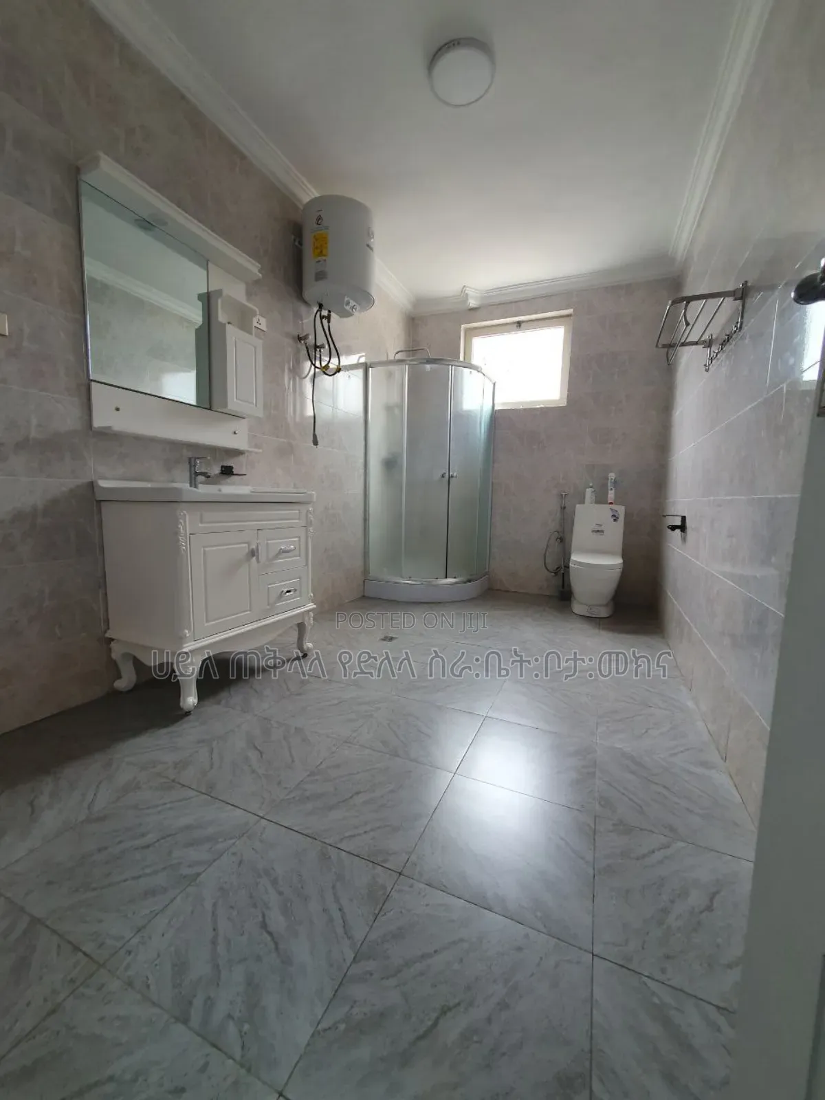 Furnished 10bdrm Townhouse/Terrace in Kebena Area, Arada for sale