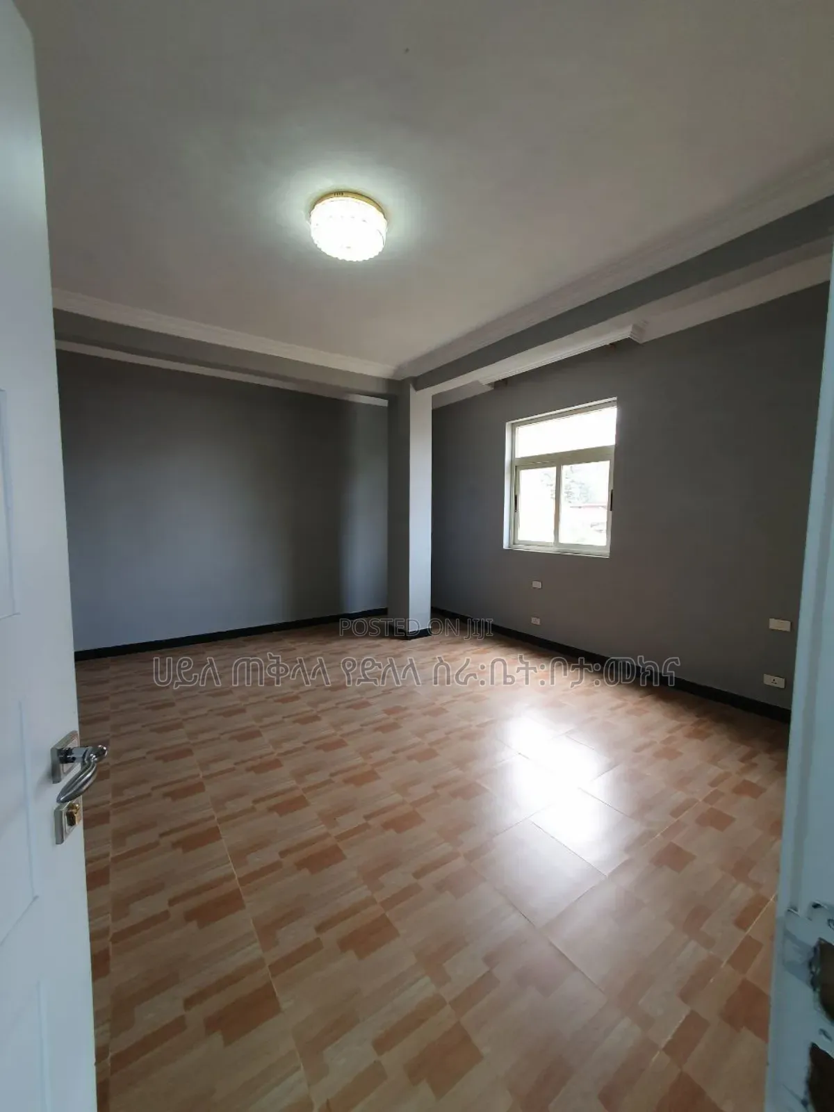 Furnished 10bdrm Townhouse/Terrace in Kebena Area, Arada for sale
