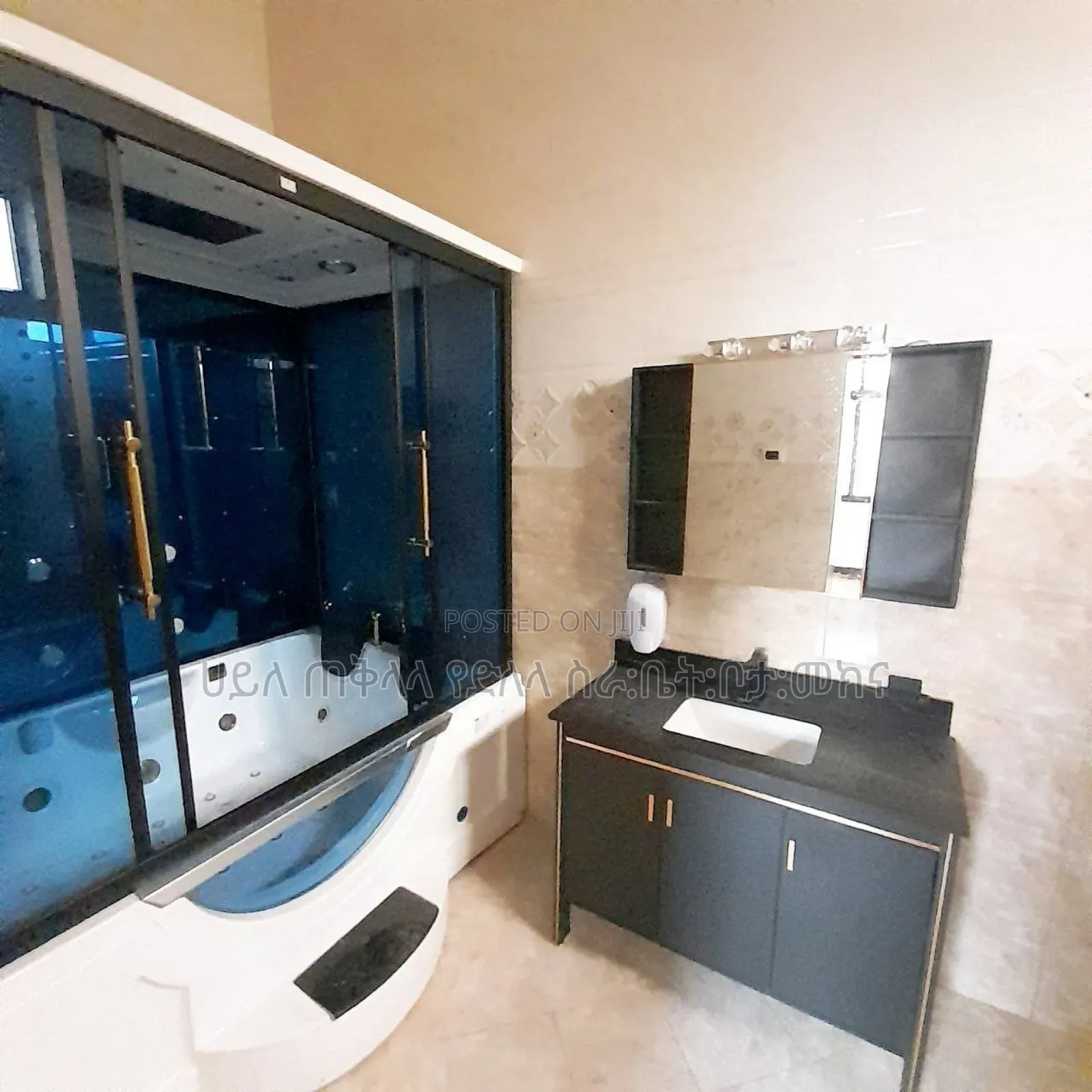 Furnished 5bdrm Villa in Summit Area, Bole for sale