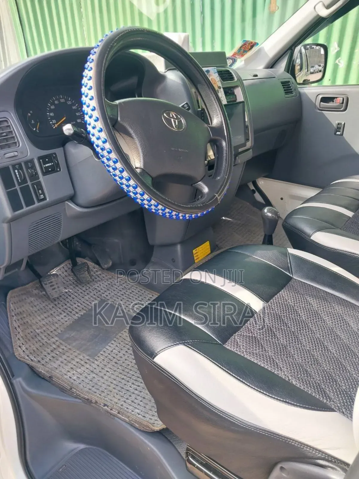 Toyota Land Cruiser 90 1997 Silver