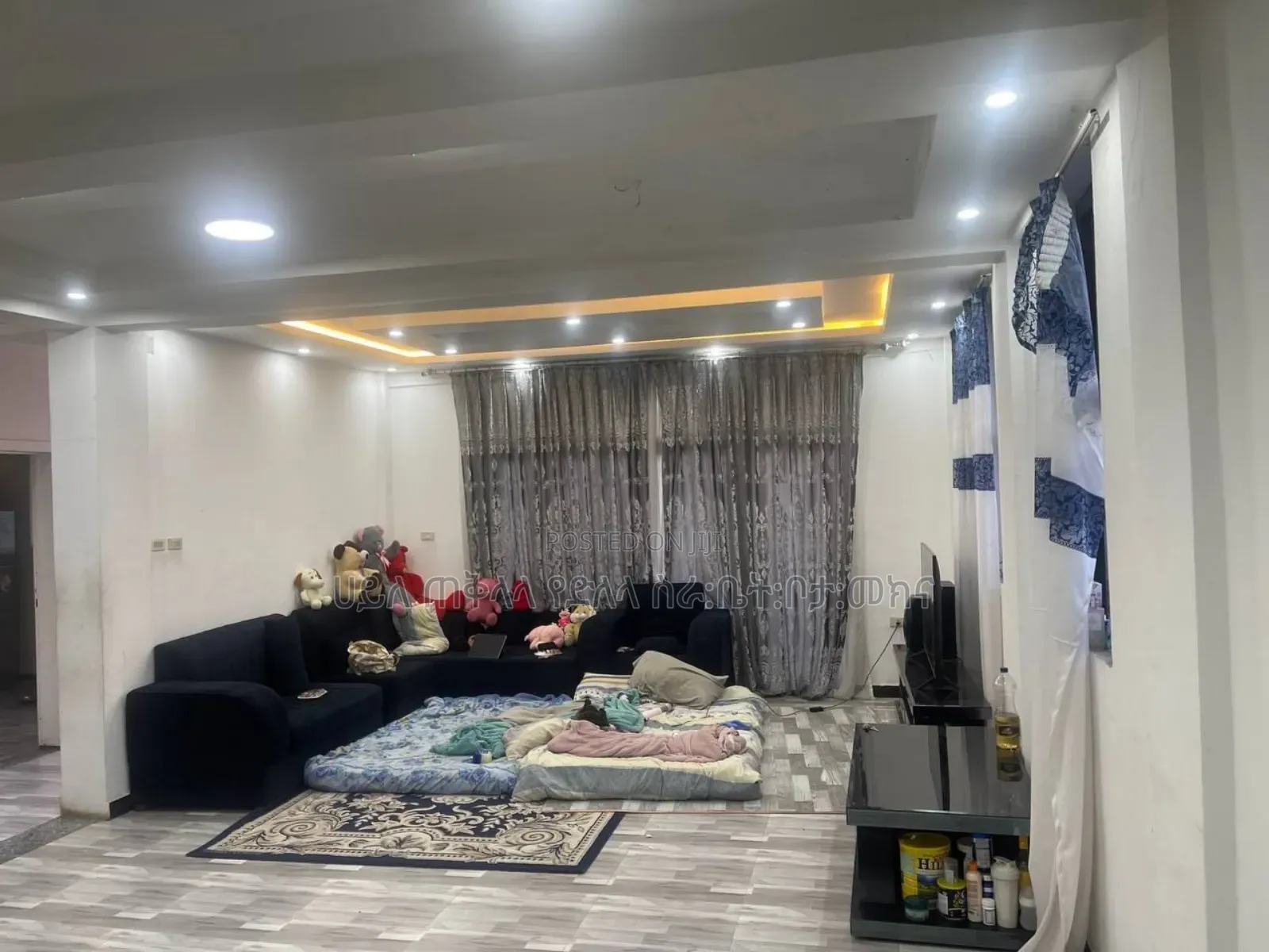 Furnished 6bdrm Townhouse/Terrace in Legetafo Area, Oromia-Finfinne