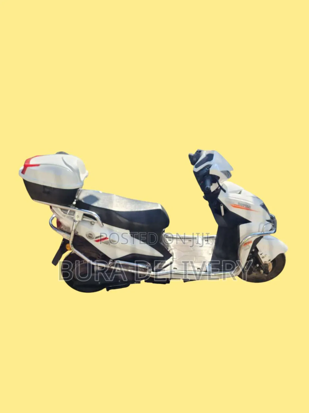 American Ironhorse Chopper 2023 Silver