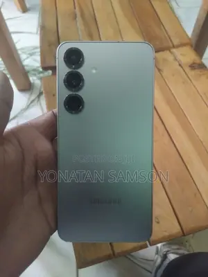 Samsung Galaxy S25 128 GB Gray