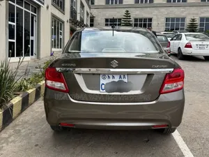 Suzuki Dzire 2022 Gray