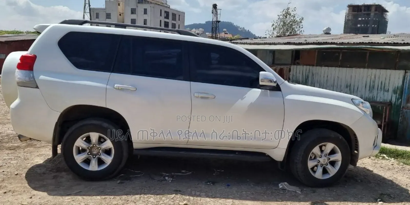 Toyota Land Cruiser Prado 2013 White