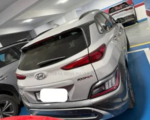 Hyundai Kona 2022 White