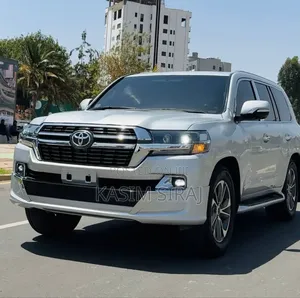 Toyota Land Cruiser 4.5 V8 TD GX-R 2010 Silver