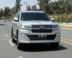 Toyota Land Cruiser 4.5 V8 TD GX-R 2010 Silver