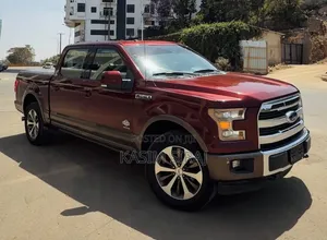 Ford F-150 Lariat 4x2 SuperCab Styleside 6.5 ft. box 145 in. WB 2018 Red