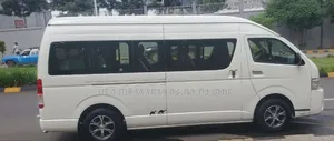 Toyota HiAce 2021 White