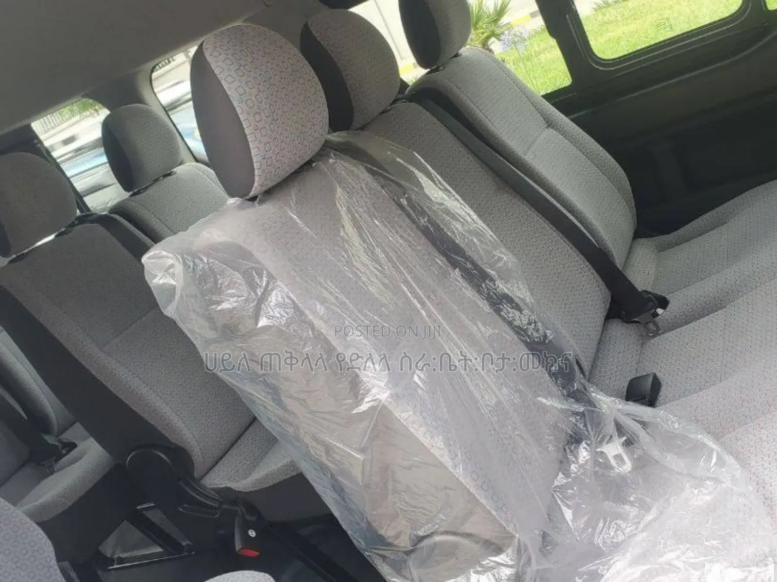 Toyota HiAce 2021 White