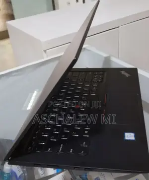 New Laptop Lenovo ThinkPad X1 Carbon 8GB Intel Core i5 SSD 512GB