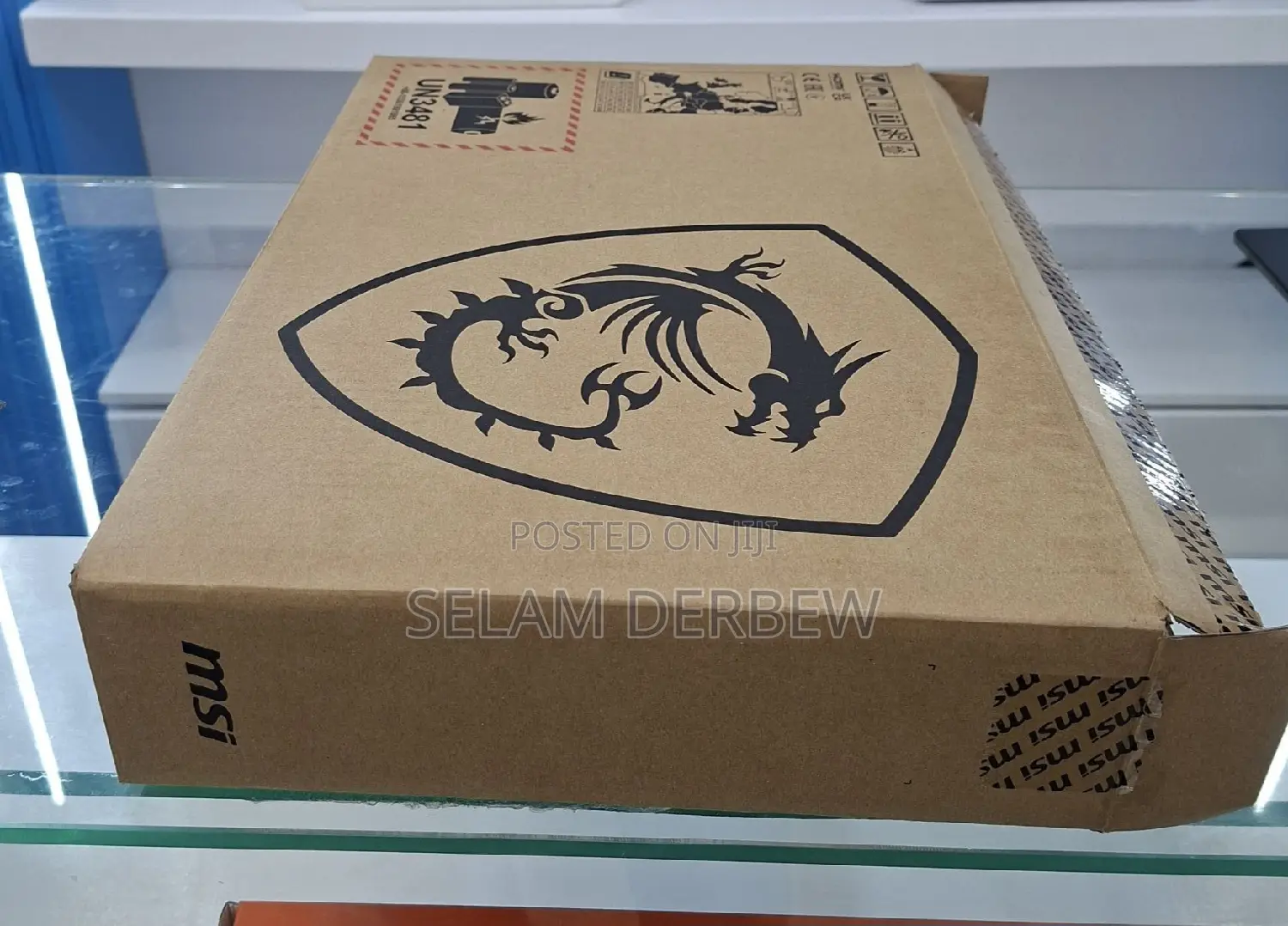 New Laptop MSI Cyborg 15 16GB Intel Core i7 SSD 1T