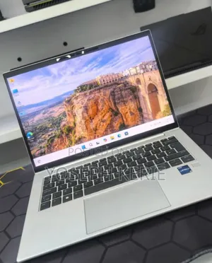New Laptop HP EliteBook 1040 16GB Intel Core i7 SSD 512GB