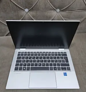 New Laptop HP EliteBook 1040 G8 16GB Intel Core i7 SSD 512GB
