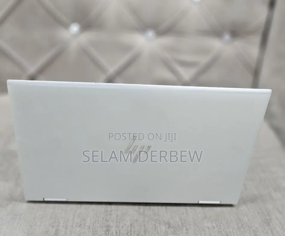 New Laptop HP EliteBook 1040 G8 16GB Intel Core i7 SSD 512GB