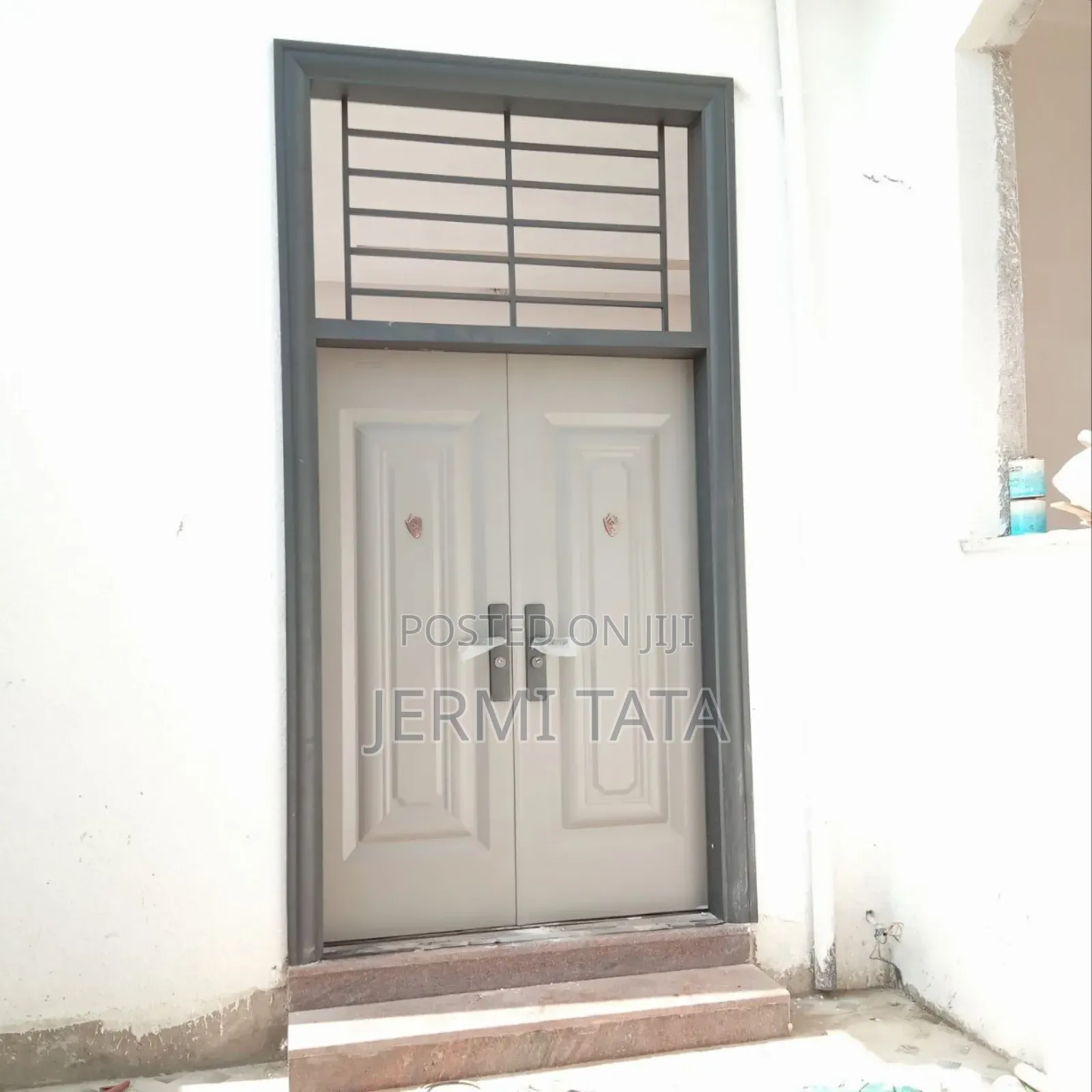 Victor Door