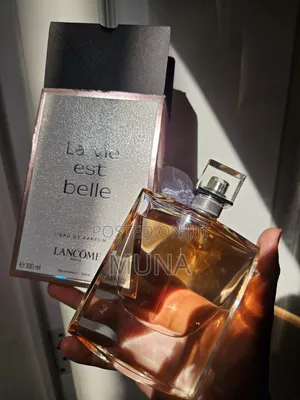 La Vie Est Belle Perfume