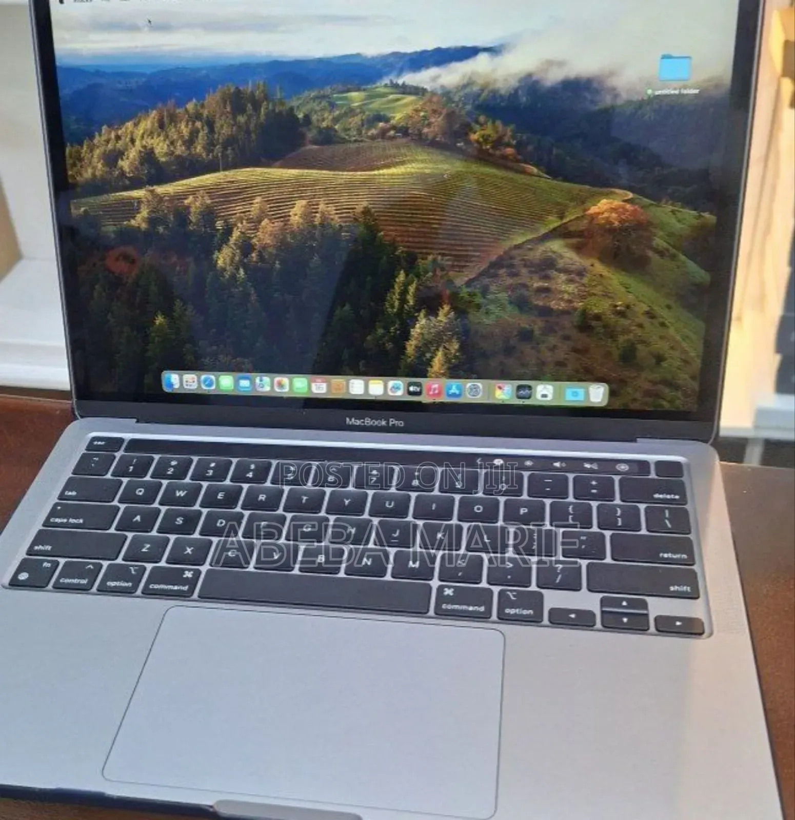 New Laptop Apple MacBook Pro M1 8GB Apple M1 Pro SSD 512GB