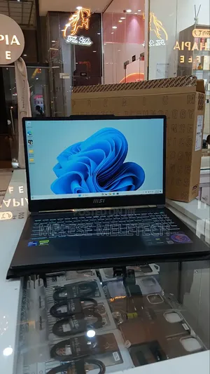 New Laptop MSI Cyborg 15 16GB Intel Core i7 SSD 1T