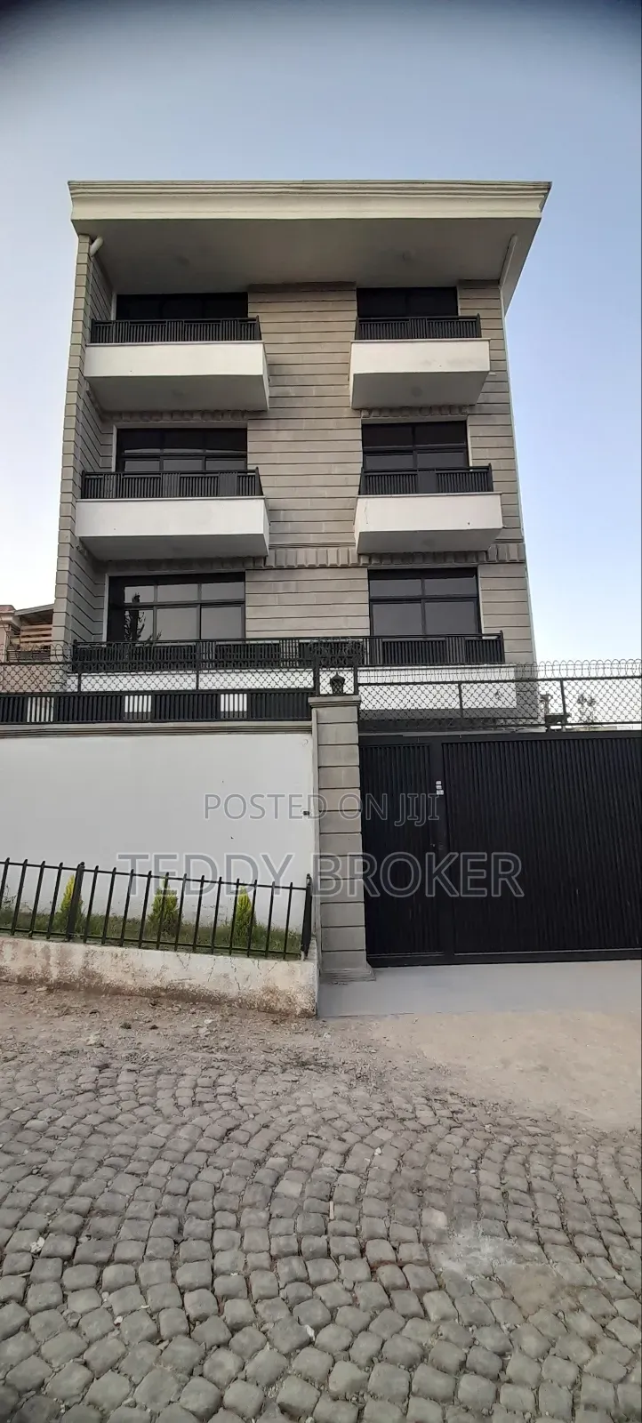 9bdrm House in Haile Garment, Nifas Silk-Lafto for sale