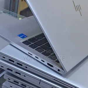 New Laptop HP 16GB Intel Core i5 SSD 512GB